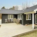 度假居 Retreat With Outdoor Lounge Area *
