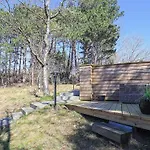 Retreat With Outdoor Lounge Area *