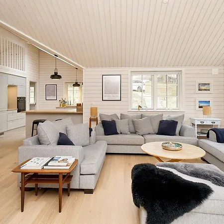 Xlviii Holiday home *