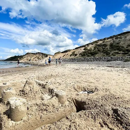 Retreat With Outdoor Lounge Area Vejby